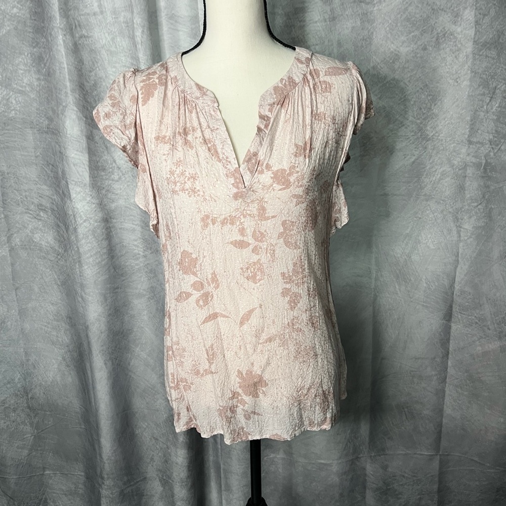 Anthropologie Doe & Rae Pink & Tan Floral Ruffle Sleeve Blouse - Large